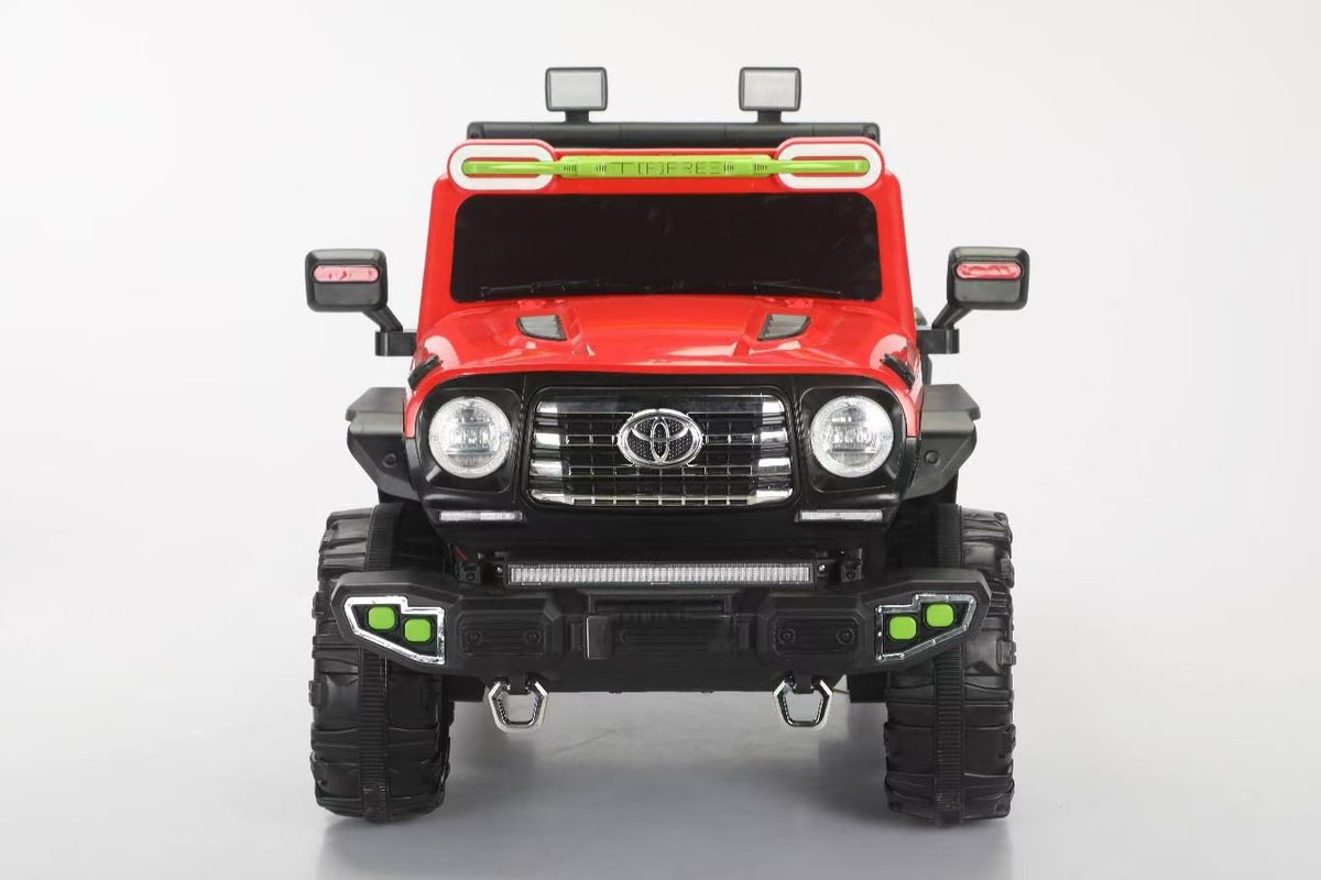 826 Off-Road Ride-On